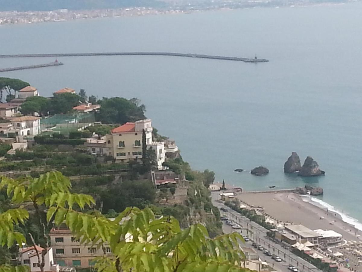 Il Covo Delle Civette Bed & Breakfast Vietri Bagian luar foto